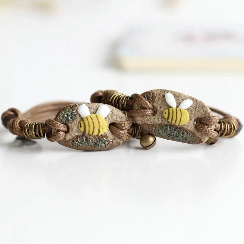 B4 Lifestyles Jewelry Brown Ceramic Bee Bracelet